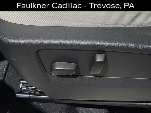 Used 2022 Buick Envision Avenir w/ Safety Package AWD/4WD image 26