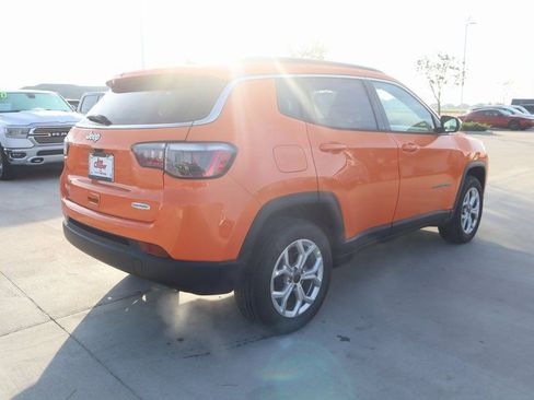 New 2026 Jeep Compass Latitude image 20