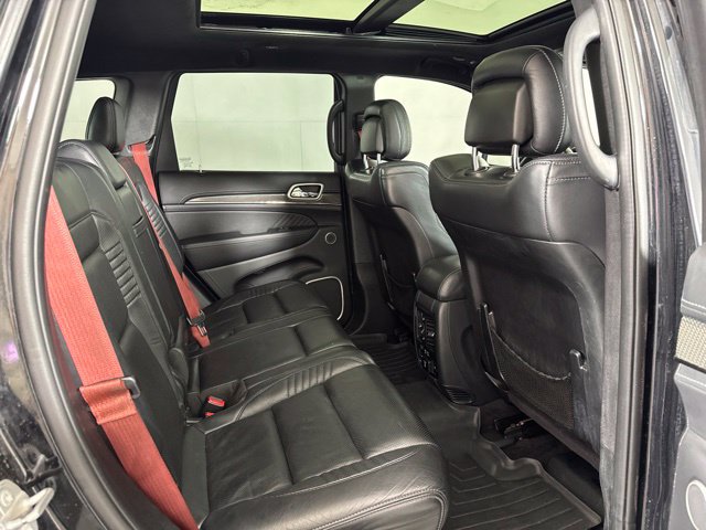 Used 2018 Jeep Grand Cherokee Trackhawk AWD/4WD image 5