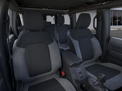 New 2025 Ford Bronco Big Bend image 10