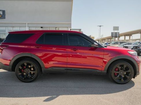 Used 2022 Ford Explorer ST w/ Equipment Group 401A AWD/4WD image 4