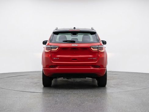 Used 2025 Jeep Compass Limited AWD/4WD image 7