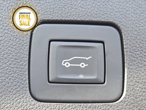 Used 2023 Buick Encore GX Essence w/ Experience Buick Package image 14