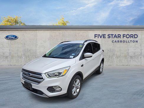 Certified 2019 Ford Escape SEL image 4
