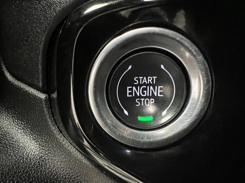 Used 2025 GMC Sierra 3500 SLT AWD/4WD image 26