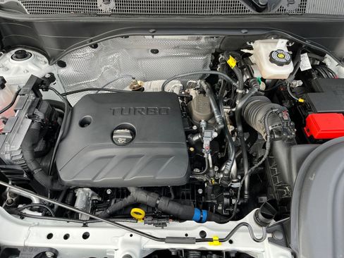 Used 2025 Buick Encore GX Preferred image 30