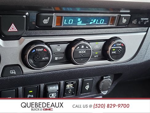 Used 2018 Toyota Tacoma Limited AWD/4WD image 21