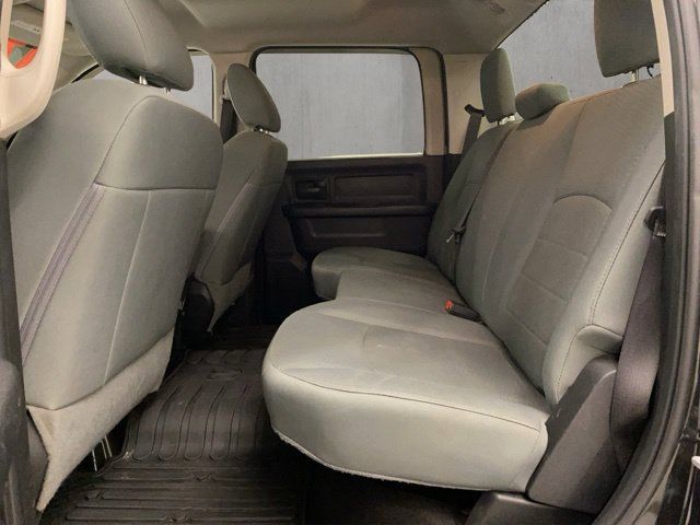 Used 2017 RAM 1500 Express w/ Black Ram 1500 Express Group AWD/4WD image 7