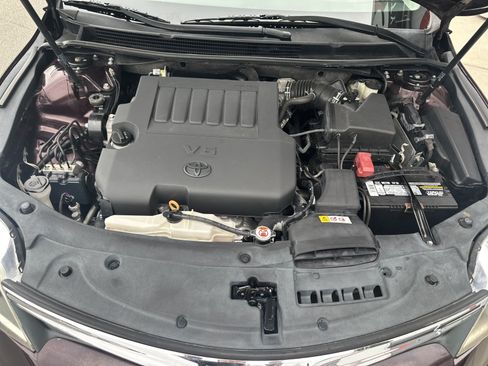 Used 2017 Toyota Avalon XLE w/ Carpet Mat Package FWD image 34