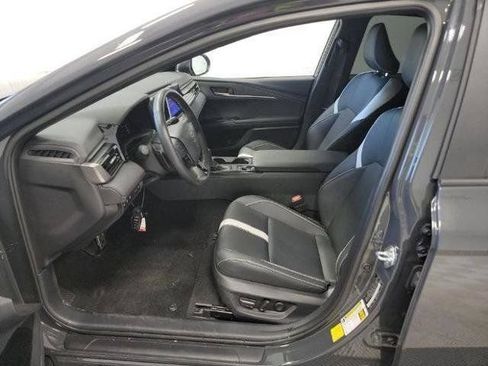 Used 2025 Toyota Camry SE w/ Convenience Package FWD image 43
