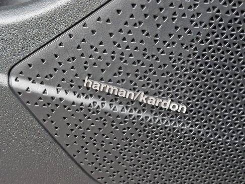 New 2026 Kia Niro EX image 25