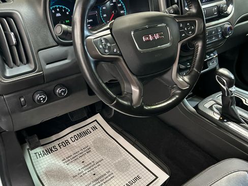 Used 2022 GMC Canyon AT4 w/ Trailering Package AWD/4WD image 8