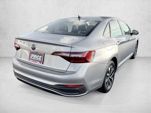 Used 2024 Volkswagen Jetta S image 5