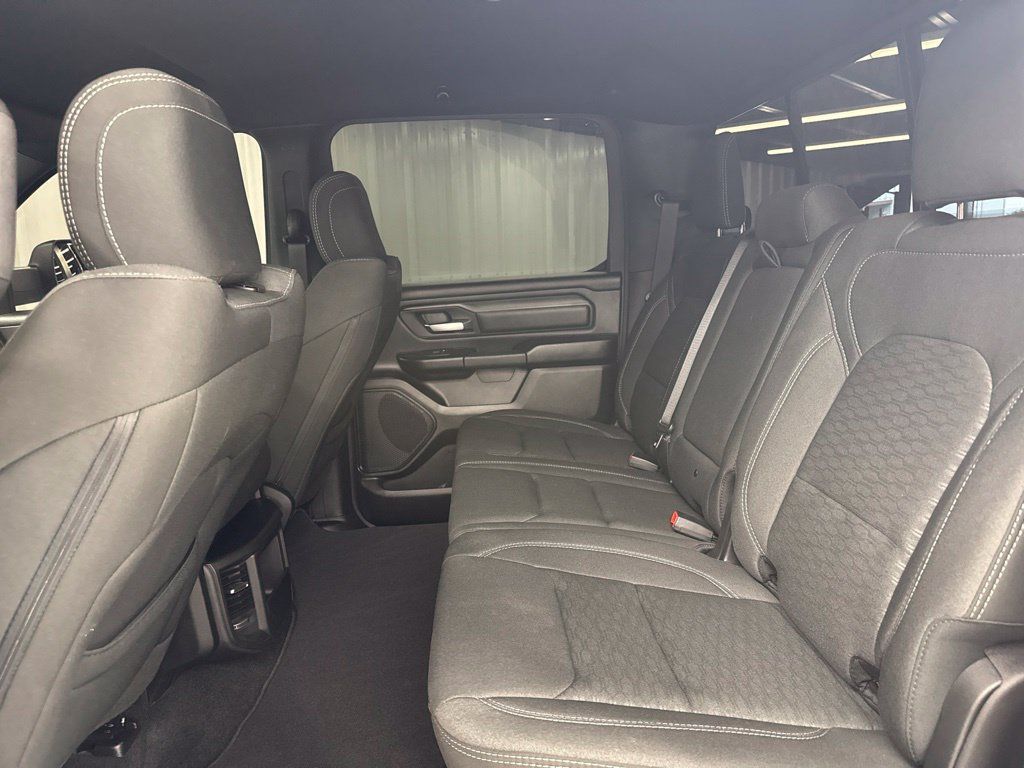 Used 2025 RAM 1500 Tradesman w/ Night Edition AWD/4WD image 14
