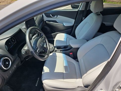 Used 2023 Hyundai Kona Limited w/ Cargo Package AWD/4WD image 10