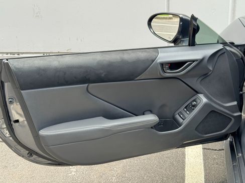 Used 2022 Toyota GR86 Premium w/ ALL Weather Mat Package (TMS) RWD image 32