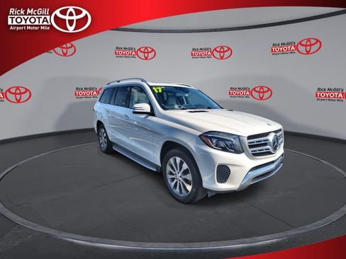 Used 2017 Mercedes-Benz GLS 450 4MATIC image 2