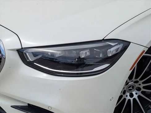 Certified 2021 Mercedes-Benz S 580 4MATIC Sedan w/ AMG Line image 6