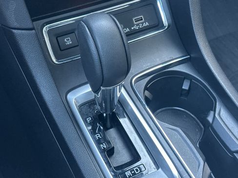 Used 2024 Subaru Ascent Limited w/ Technology Package image 26