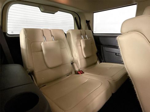 Used 2017 Ford Flex SEL w/ Equipment Group 202A image 37