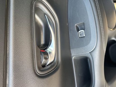 Used 2023 Honda HR-V EX-L image 55