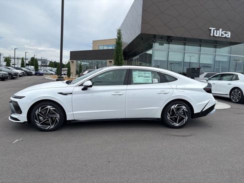 New 2025 Hyundai Sonata SEL image 4