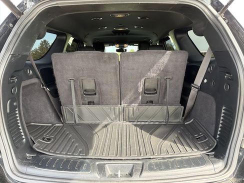Used 2021 Dodge Durango R/T w/ Tow 'N Go Package AWD/4WD image 21