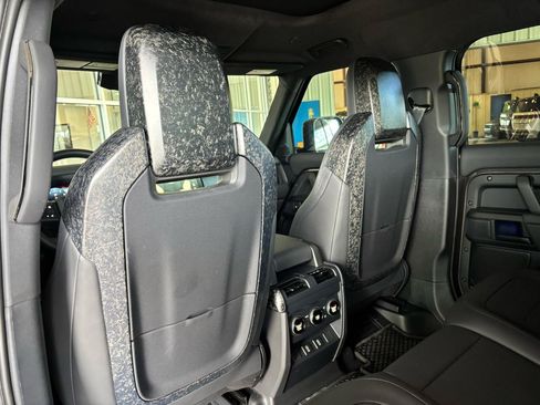Used 2026 Land Rover Defender 110 AWD/4WD image 45