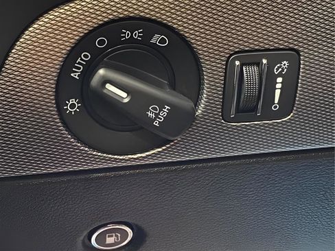 Used 2018 Dodge Durango GT w/ Premium Group image 22