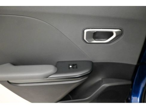 New 2025 Kia K4 image 11