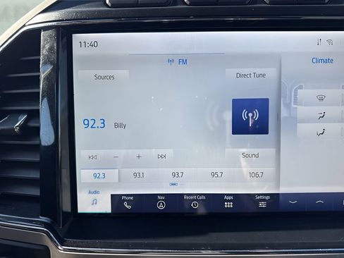 Used 2022 Ford F250 Lariat w/ Black Appearance Package image 19