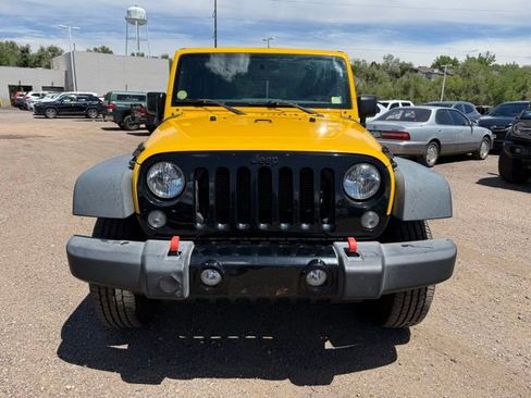 Used 2015 Jeep Wrangler Sport AWD/4WD image 9