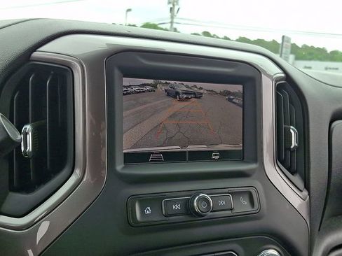 Certified 2023 GMC Sierra 1500 Pro w/ Pro Value Package AWD/4WD image 18