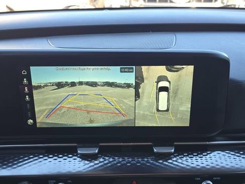 Used 2024 Kia Carnival SX Prestige image 34