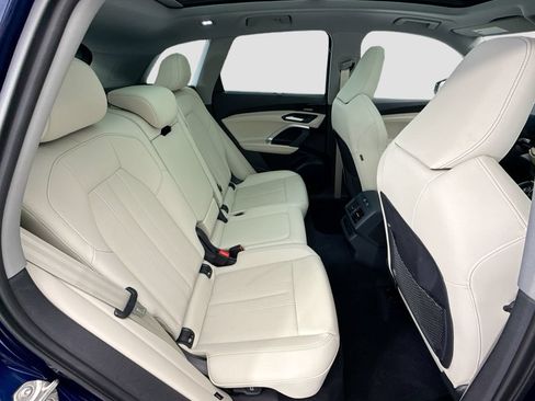 Certified 2025 Audi Q5 Premium Plus w/ Premium Plus AWD/4WD image 21
