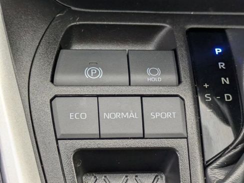 Used 2024 Toyota RAV4 LE image 16