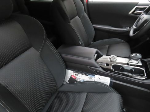 New 2026 Mitsubishi Outlander ES FWD image 25