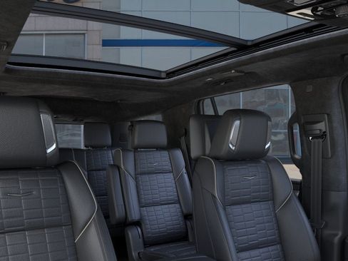 New 2026 Cadillac Escalade V w/ LPO, ONYX Package AWD/4WD image 24