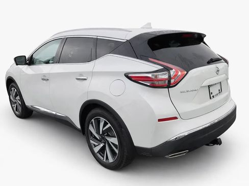 Used 2017 Nissan Murano Platinum image 3