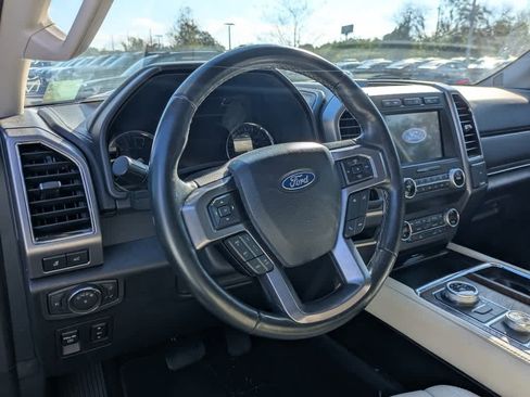Used 2021 Ford Expedition Max Platinum image 13