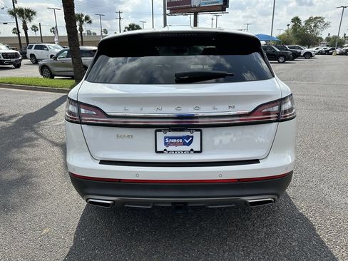 Certified 2023 Lincoln Nautilus Reserve w/ Class II Trailer Tow Package image 5