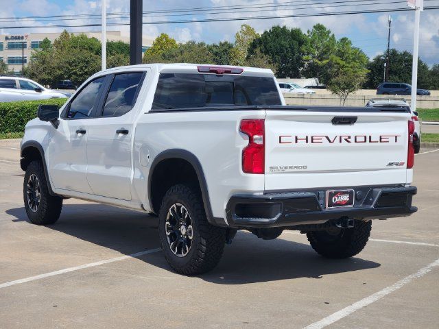 Used 2024 Chevrolet Silverado 1500 ZR2 w/ Technology Package AWD/4WD image 5