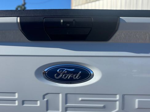 Certified 2022 Ford F150 XL w/ STX Appearance Package image 6