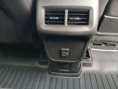 Certified 2021 GMC Terrain SLE w/ Driver Convenience Package image 22