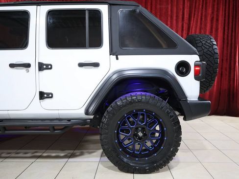 Used 2020 Jeep Wrangler Unlimited Sport AWD/4WD image 6