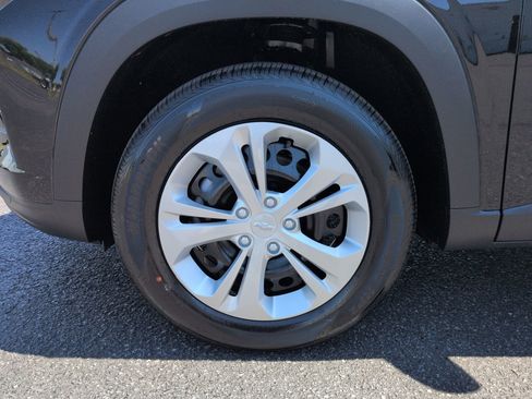 New 2026 Chevrolet Trax LS w/ Driver Confidence Package FWD image 57