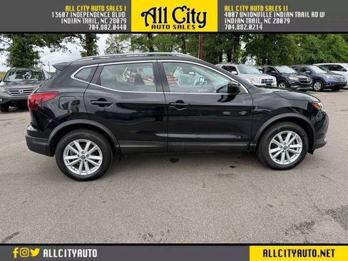 Used 2019 Nissan Rogue Sport SV w/ All-Weather Package AWD/4WD image 8