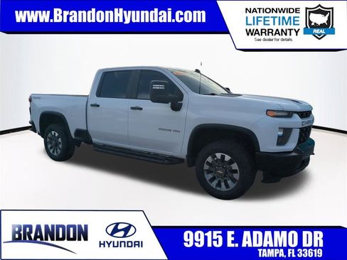 Used 2021 Chevrolet Silverado 2500 Custom w/ Custom Value Package image 1