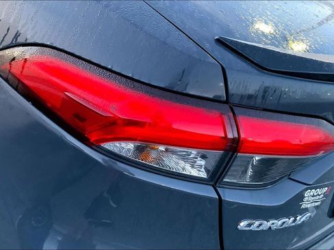 Used 2023 Toyota Corolla XSE FWD image 27