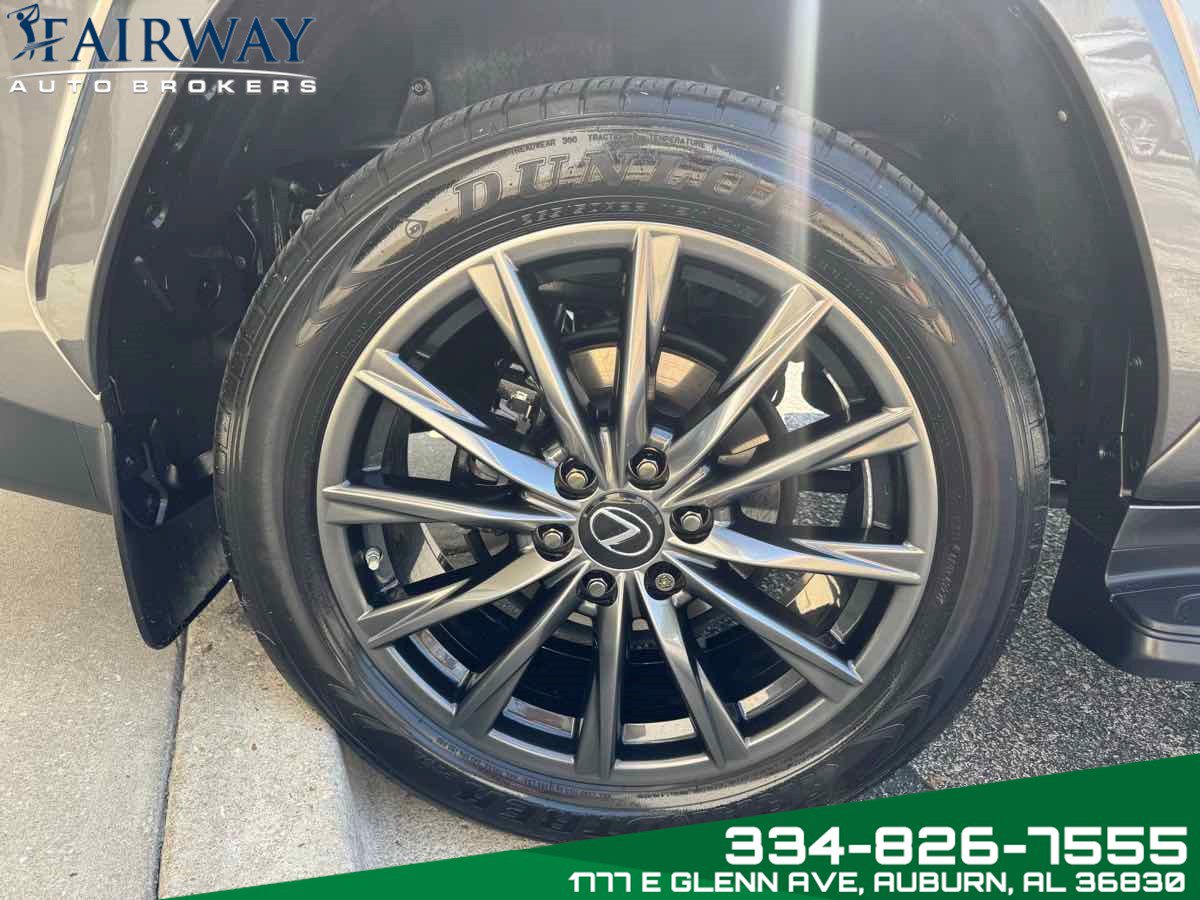Used 2023 Lexus LX 600 F Sport w/ Accessory Package (Z1) AWD/4WD image 38